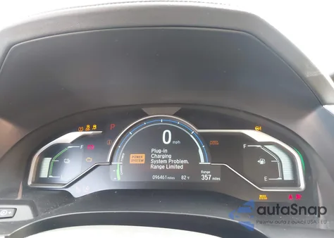 2018 Honda Clarity Plug-In Hybrid Touring z USA, uszkodzony, nr VIN JHMZC5F39JC012367